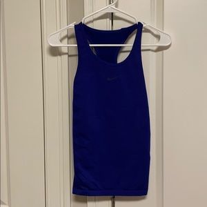 Nike tank
